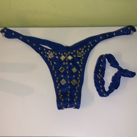 Custom made bikini bottom w/garter - Picture 4 of 8